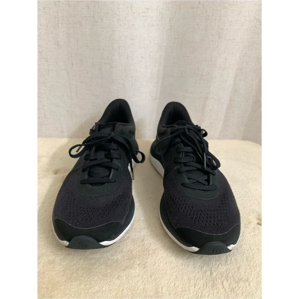 lululemon Chargefeel Low Black White Anchor Run Train Women's Sneakers 8.5